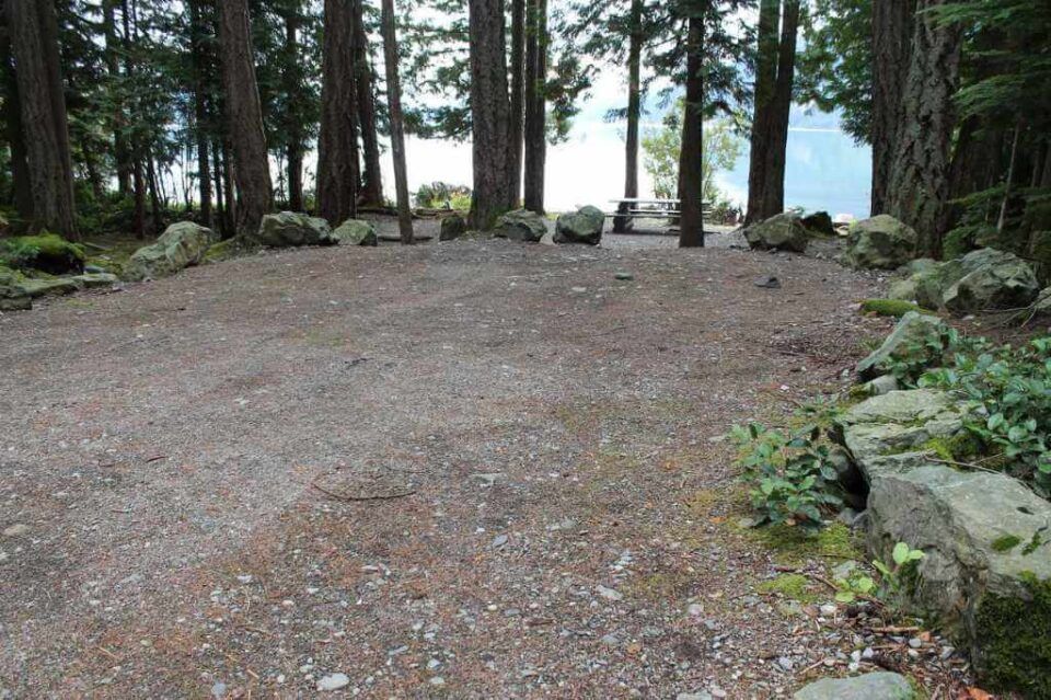 Twenty-Mile-Bay_site-05