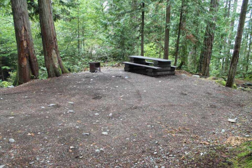 Twenty-Mile-Bay_site-14
