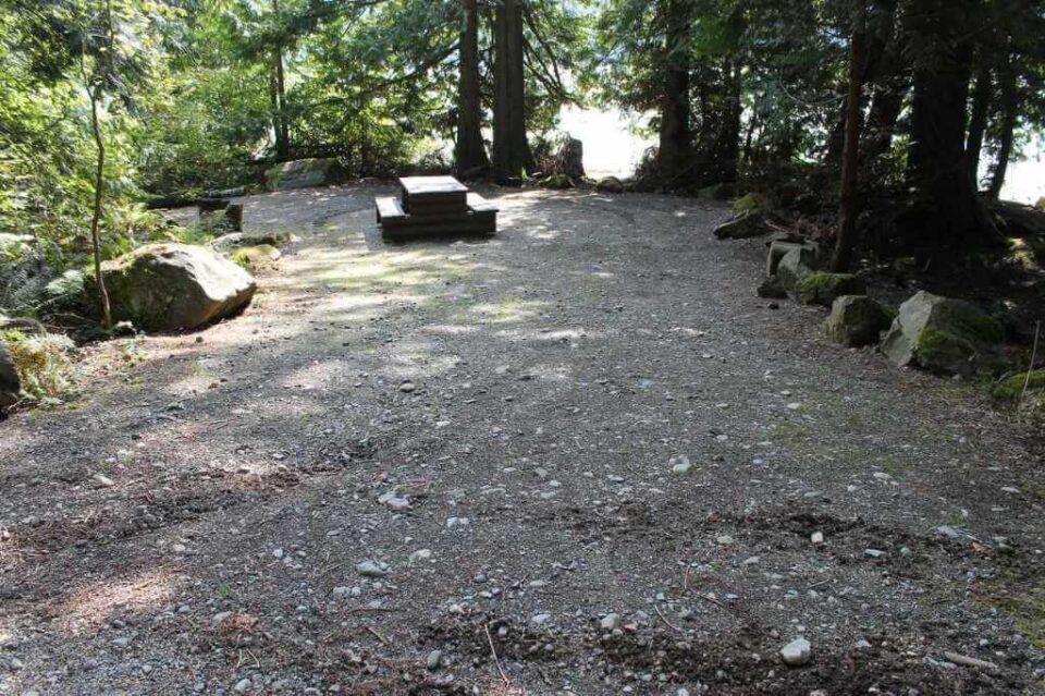 Twenty-Mile-Bay_site-37