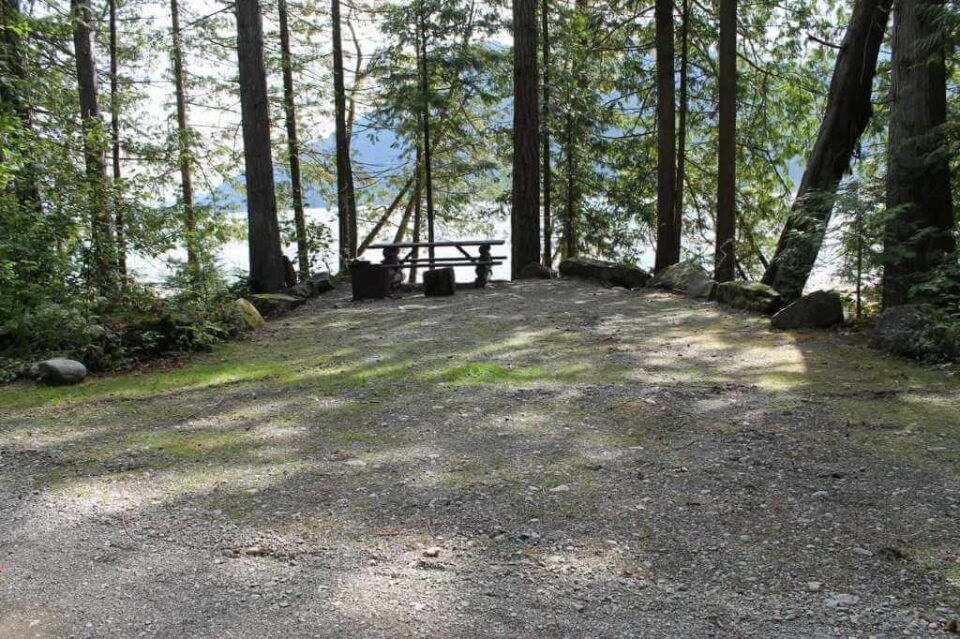 Twenty-Mile-Bay_site-43