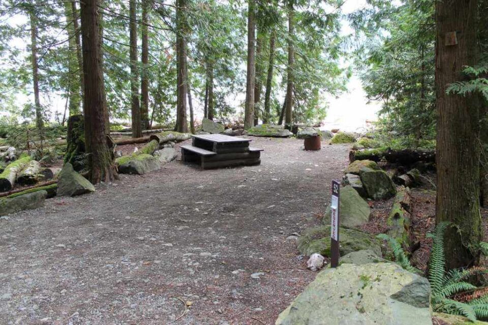 Twenty-Mile-Bay_site-52