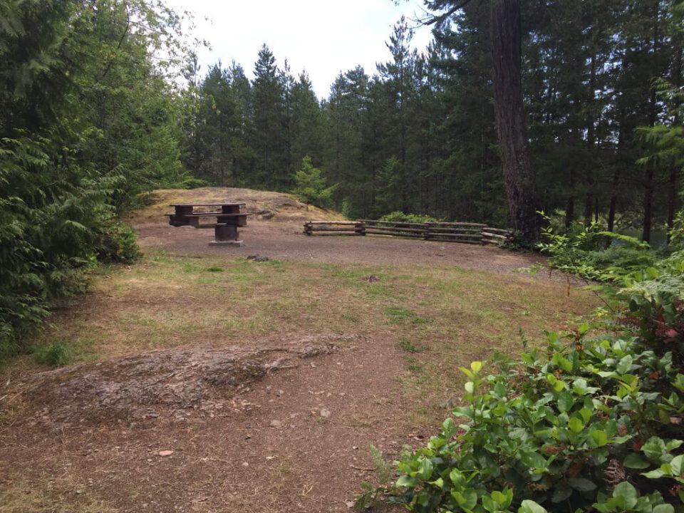 Wood-Lake-Campground_site-35